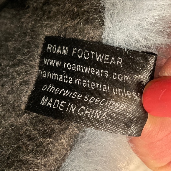 ROAM Cloud Slippers Icy Blue Faux Fur Size 11 EU 41 - Picture 6 of 11